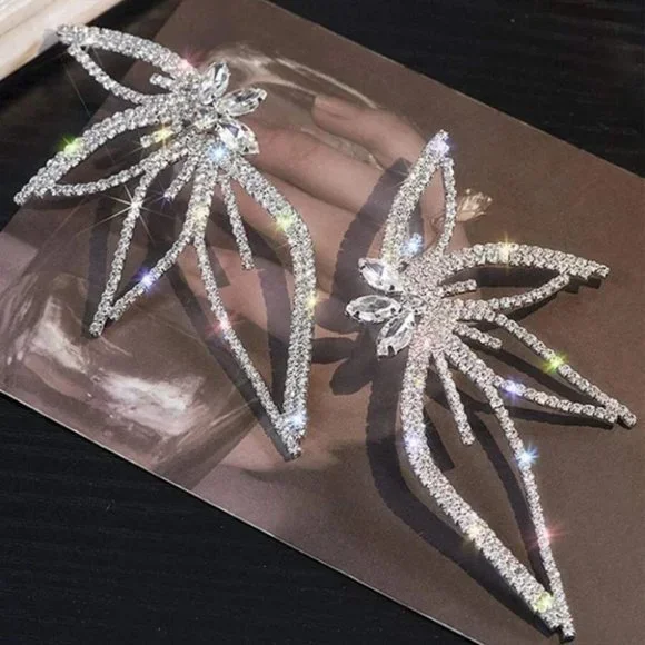 Rhinestone Leaf Design Studded Silver Earrings - Picture 4 of 12